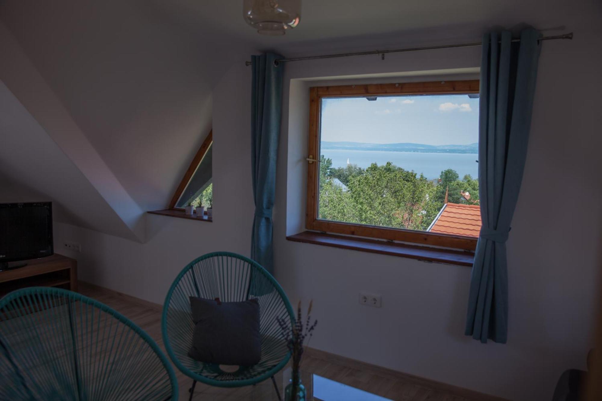 Lakeview Residence Balaton Balatonszarszo Esterno foto